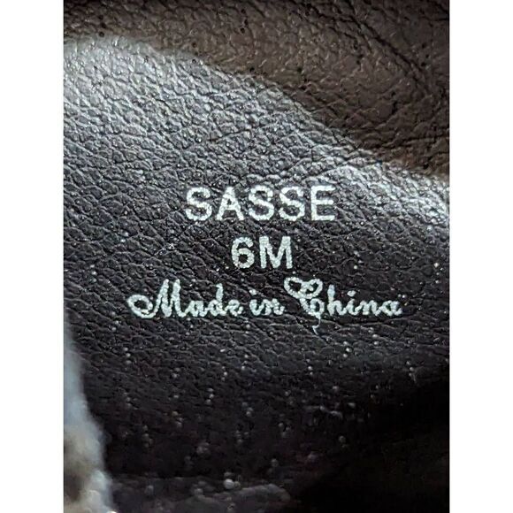 Donald J. Pliner Women's Black Leather Pattern Booties Size 6 - Picture 2 of 6